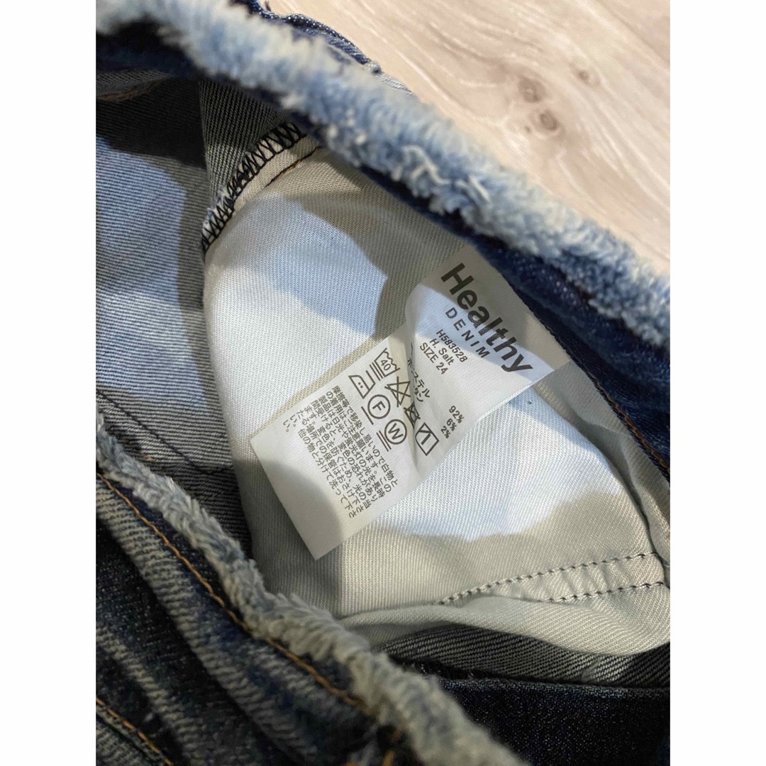 Healthy DENIM(ヘルシーデニム)のＨｅａｌｔｈｙ美脚デニムパンツ　新品同様 レディースのパンツ(デニム/ジーンズ)の商品写真