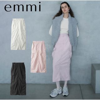 エミアトリエ(emmi atelier)の新品未使用【emmi atelier】ワークスカート　ピンク S(ロングスカート)