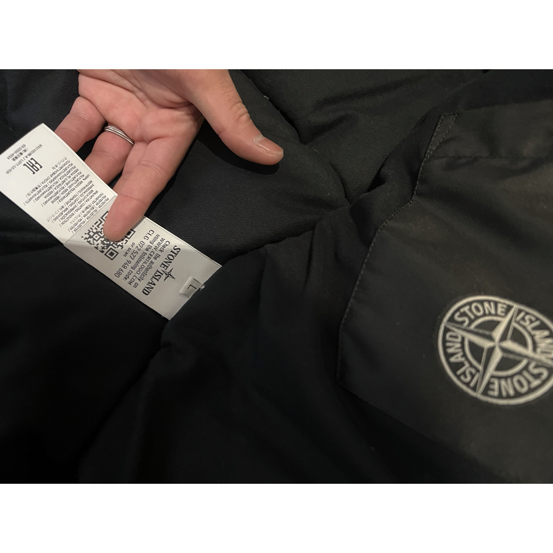 STONE ISLAND(ストーンアイランド)のstone island HIDDEN REFLECTIVEダウンジャケット L メンズのジャケット/アウター(ダウンジャケット)の商品写真