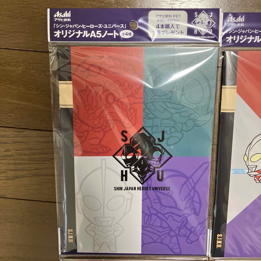 シン・ジャパン・ヒーローズ・ユニバース オリジナルＡ5ノート 4冊セット エンタメ/ホビーのおもちゃ/ぬいぐるみ(キャラクターグッズ)の商品写真