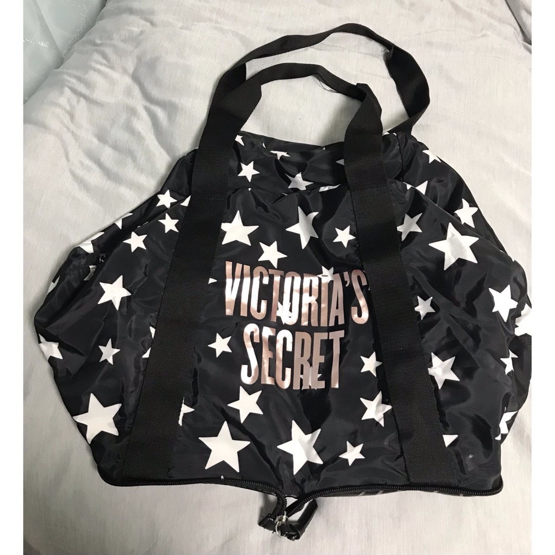 Victoria's Secret(ヴィクトリアズシークレット)のVICTORIA'S SECRET   ボストンバッグ  折りたたみ レディースのバッグ(ボストンバッグ)の商品写真