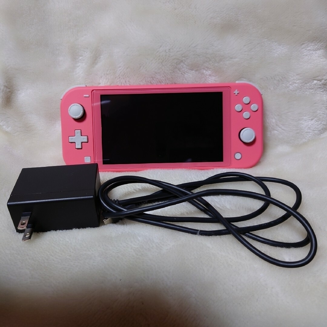 Nintendo Switch - Nintendo Switch Lite コーラル 中古 美品の通販 by