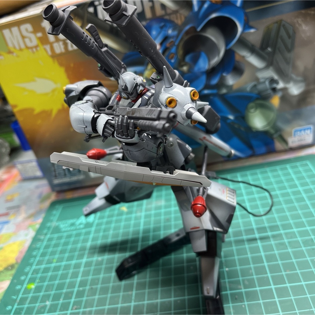 High Grade（BANDAI）(ハイグレード)のHGUC 1/144 ケンプファー  全塗装 連邦軍仕様 エンタメ/ホビーのおもちゃ/ぬいぐるみ(模型/プラモデル)の商品写真