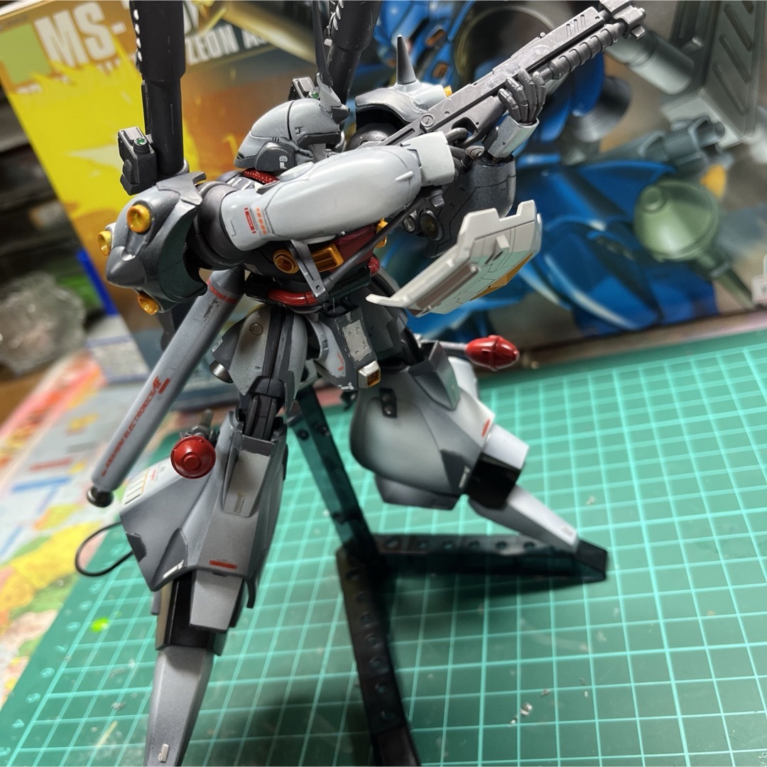 High Grade（BANDAI）(ハイグレード)のHGUC 1/144 ケンプファー  全塗装 連邦軍仕様 エンタメ/ホビーのおもちゃ/ぬいぐるみ(模型/プラモデル)の商品写真