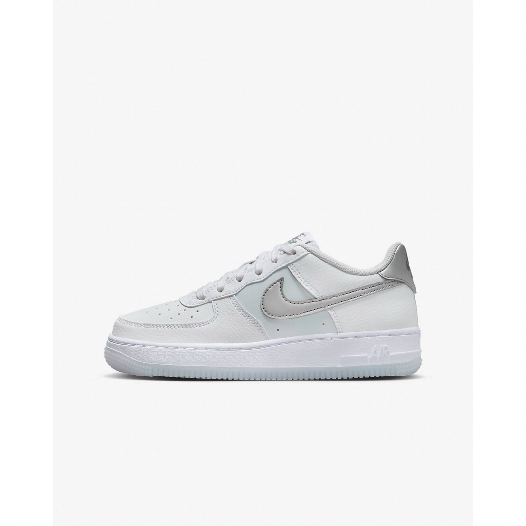 NIKE(ナイキ)の【24.5】NIKE AIR FORCE 1 GS ホワイト ピュアプラチナム レディースの靴/シューズ(スニーカー)の商品写真