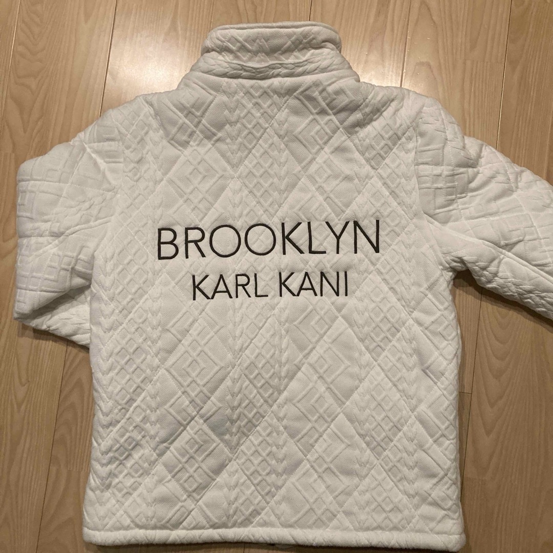 Karl Kani(カールカナイ)のKarl kani カールカナイ　ブルゾン　ジャケット　ジャンパー　ホワイト メンズのジャケット/アウター(ブルゾン)の商品写真