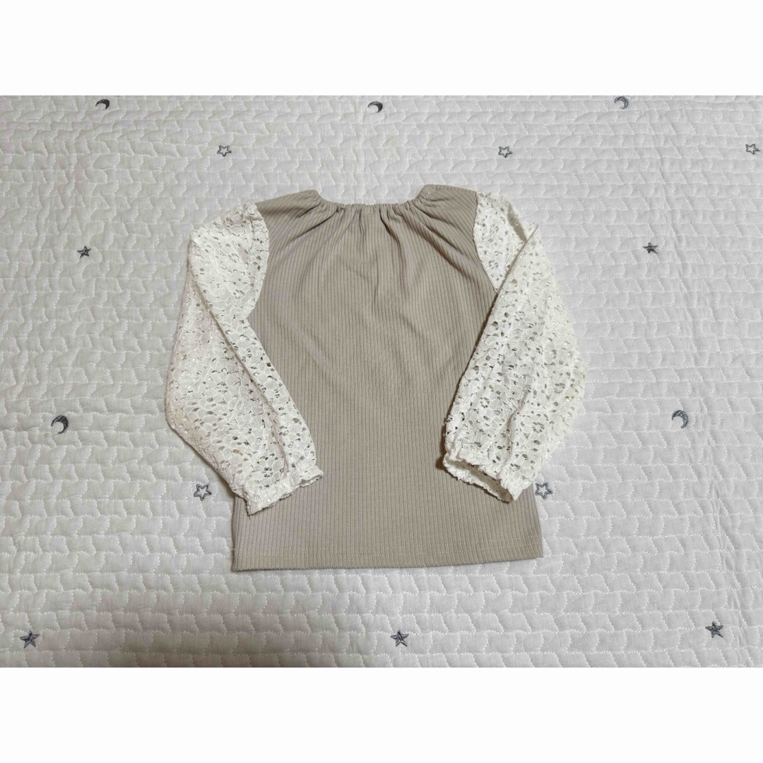 しまむら(シマムラ)のしまむら 袖レース トップス 100cm キッズ/ベビー/マタニティのキッズ服女の子用(90cm~)(Tシャツ/カットソー)の商品写真