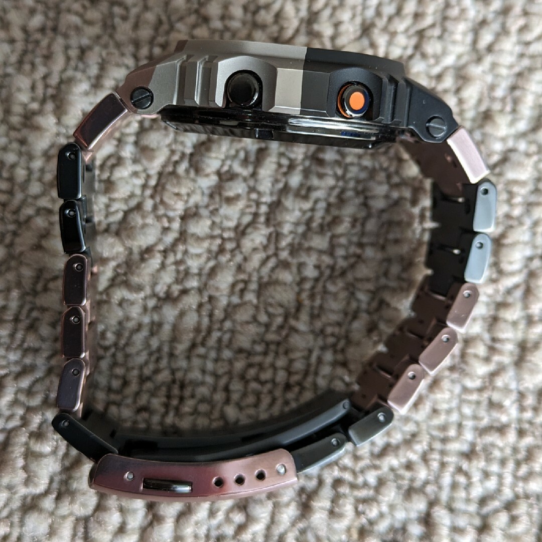 G-SHOCK(ジーショック)のほぼ新品　Gショック GMW-B5000TVB-1JR   バーチャルワールド メンズの時計(腕時計(デジタル))の商品写真