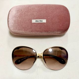 ミュウミュウ(miumiu)の美品【miumiu】サングラス(サングラス/メガネ)