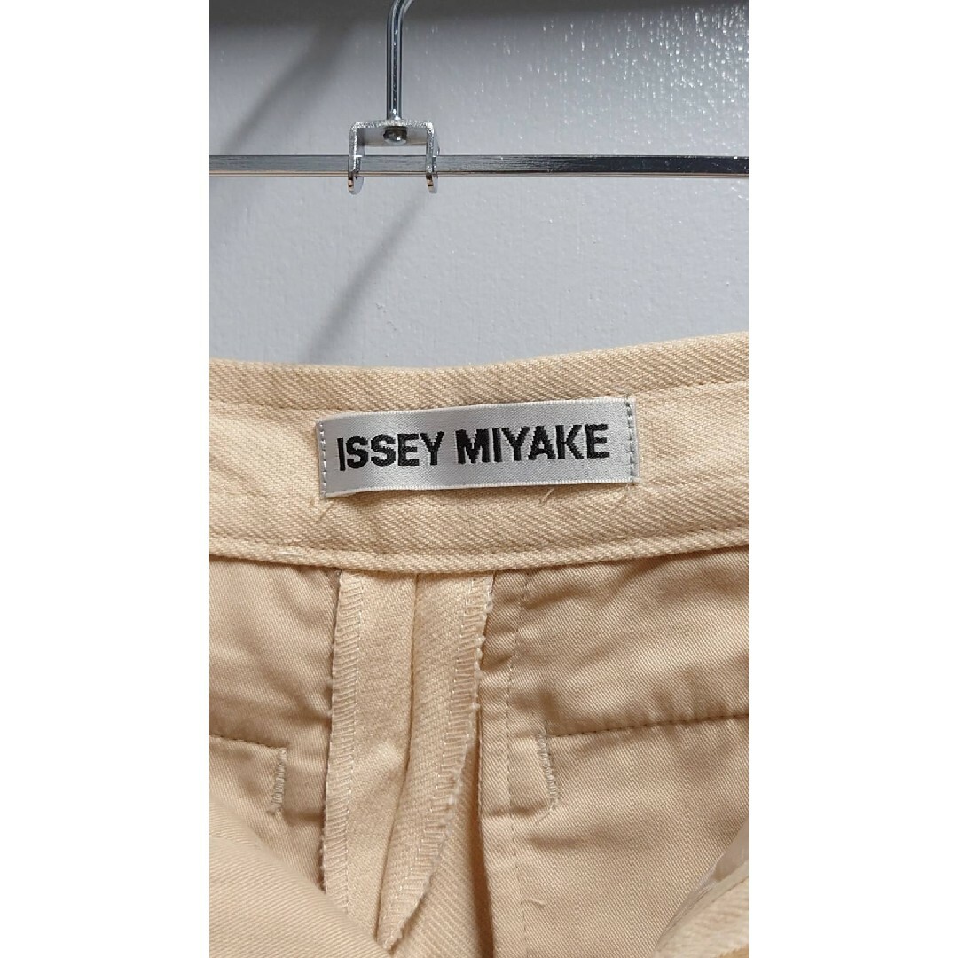 ISSEY MIYAKE(イッセイミヤケ)の90-00’s ISSEY MIYAKE 銀タグ コットン×ヘンプ フレアパンツ レディースのパンツ(カジュアルパンツ)の商品写真