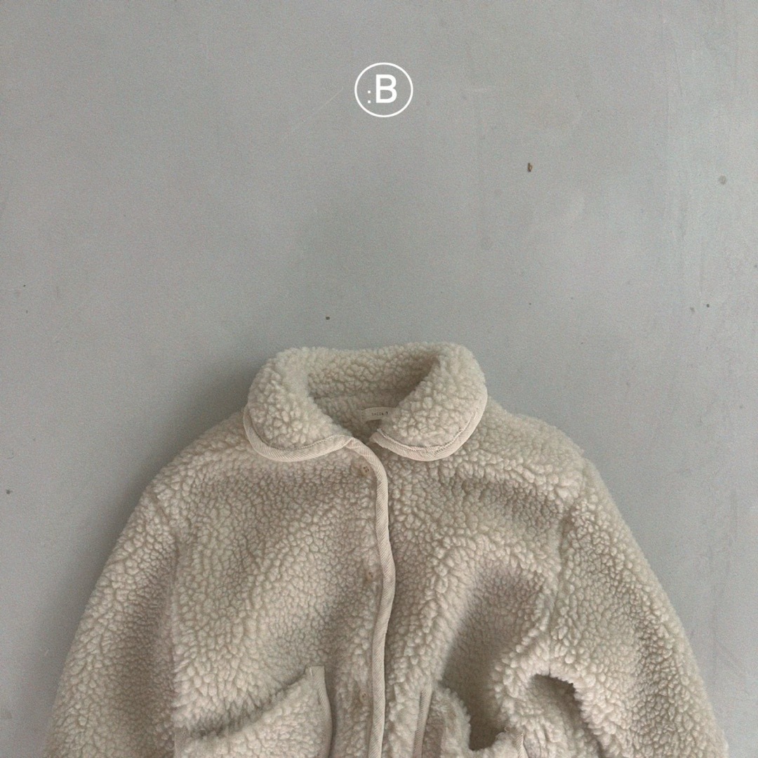"売り尽くしSALE" bellabambina wool jacket キッズ/ベビー/マタニティのキッズ服女の子用(90cm~)(ジャケット/上着)の商品写真