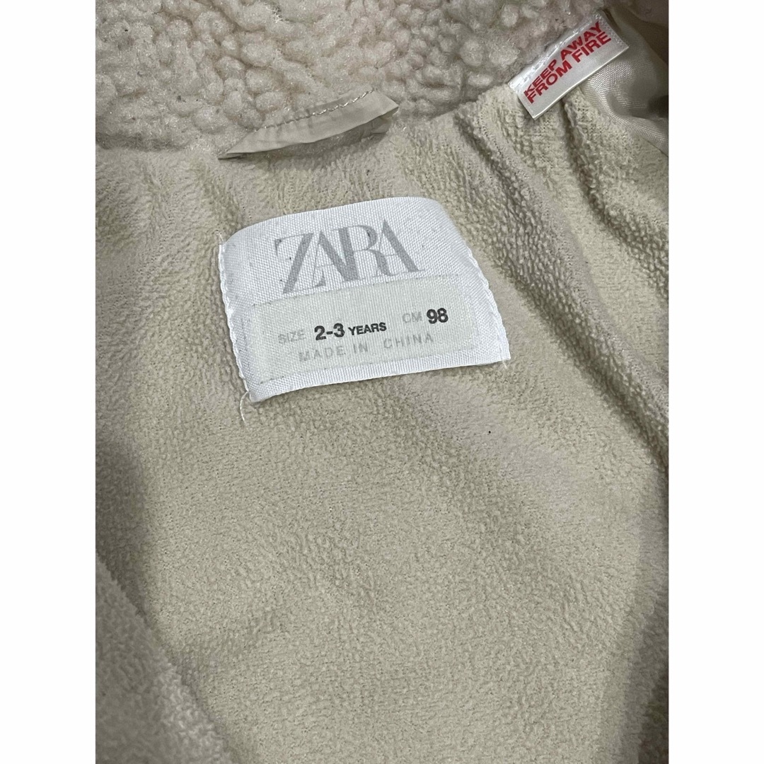 ZARA KIDS(ザラキッズ)のZARA KIDS アウター ボア フリース キッズ/ベビー/マタニティのキッズ服男の子用(90cm~)(ジャケット/上着)の商品写真