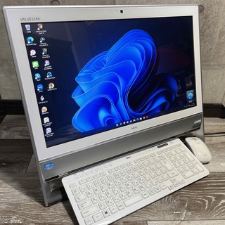 NEC - NEC☆デスクトップ PC-MK27MLZL4GSU Win10 SSD525の通販｜ラクマ