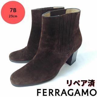 サルヴァトーレフェラガモ(Salvatore Ferragamo)のサルヴァトーレ・フェラガモ【Ferragamo】スエード ショートブーツ(ブーティ)