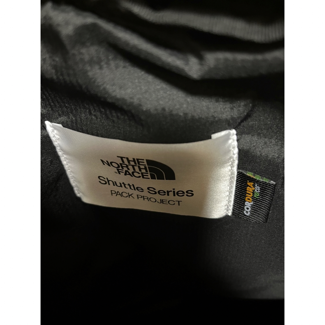 THE NORTH FACE(ザノースフェイス)の【新品未使用】シャトルデイパックスリム 商品型番 NM82330 メンズのバッグ(ビジネスバッグ)の商品写真