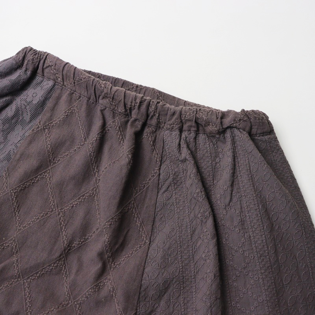 美品　サマンサモスモス　ツハル　麻100素材　ブラック　総刺繍柄　ロングスカート