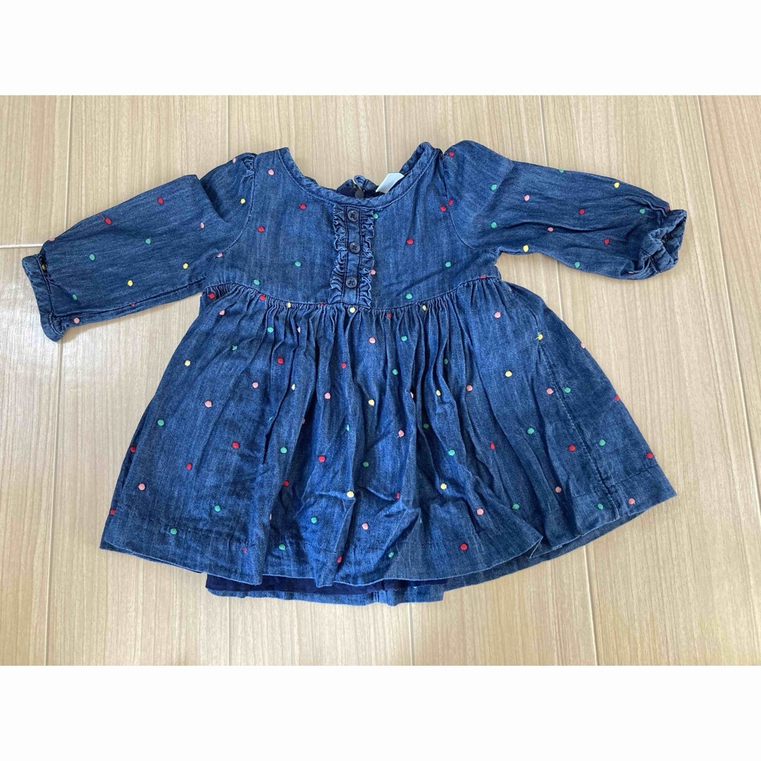 babyGAP(ベビーギャップ)のGAPbaby 12-18month トップス キッズ/ベビー/マタニティのキッズ服女の子用(90cm~)(Tシャツ/カットソー)の商品写真