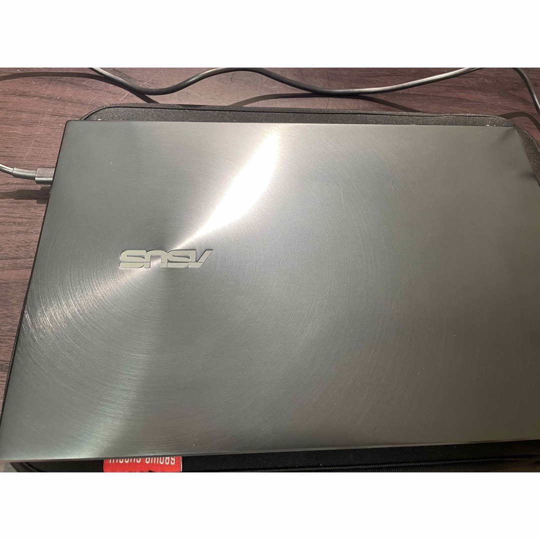 ASUS(エイスース)のASUS 薄型 軽量 ノートパソコン ZenBook 13 UX325EA  スマホ/家電/カメラのPC/タブレット(ノートPC)の商品写真