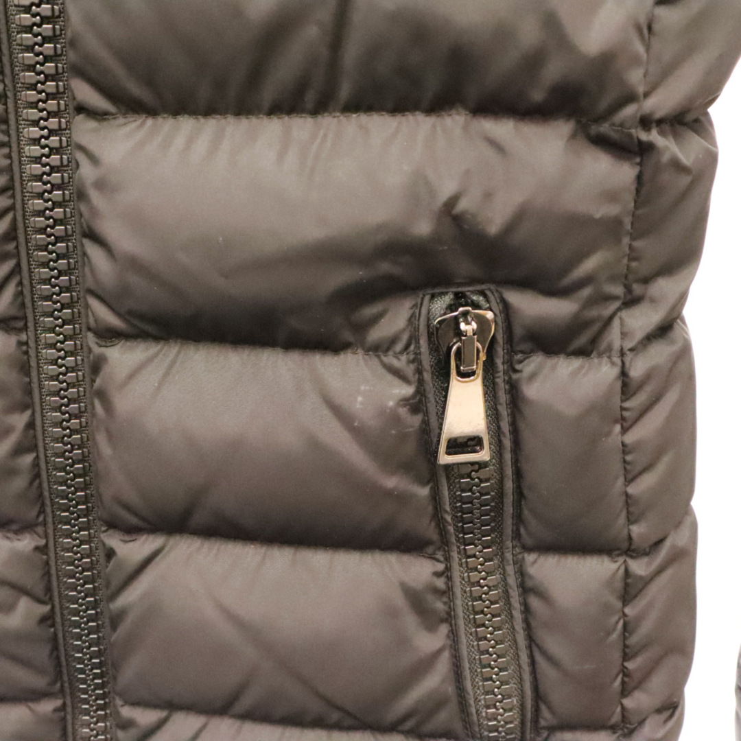 MONCLER(モンクレール)のMONCLER モンクレール TETRA GIUBBOTTO E20934539985 C0063 テトラショート丈ジップアップダウンジャケット ブラック レディース レディースのジャケット/アウター(ダウンジャケット)の商品写真