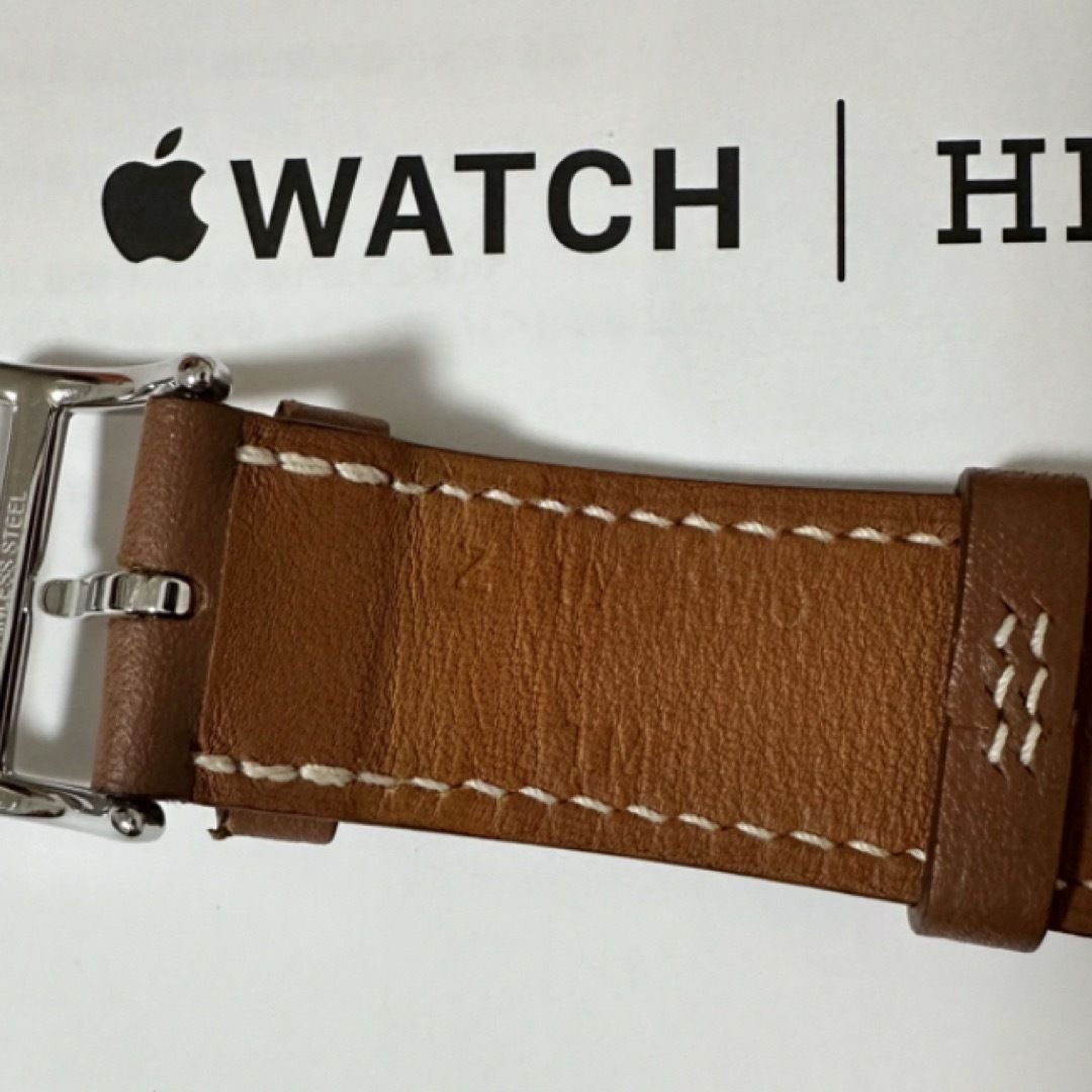 Hermes(エルメス)のHERMES Apple Watch みかんさん専用 メンズの時計(レザーベルト)の商品写真