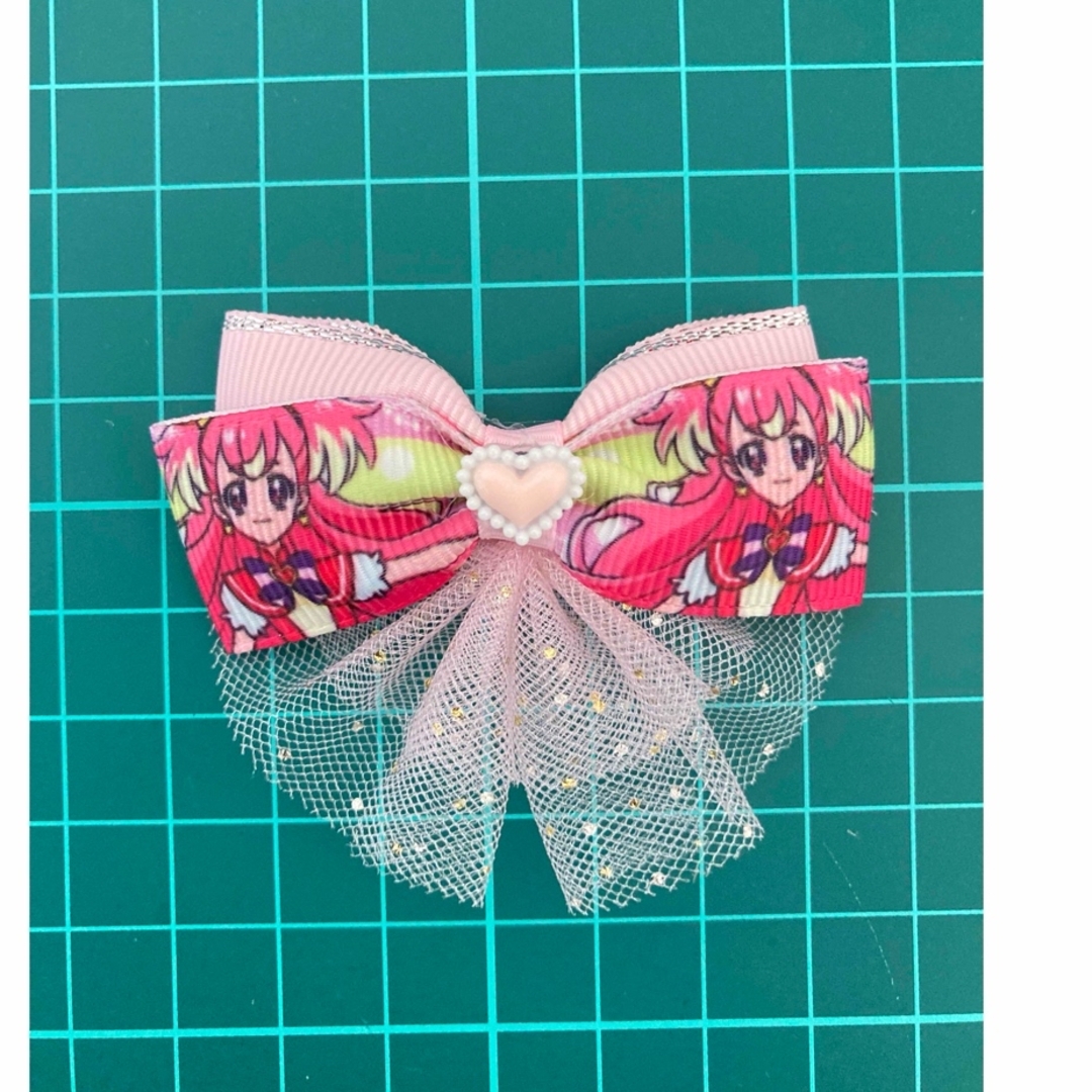 わんだふるプリキュア　ヘアゴム ハンドメイドのキッズ/ベビー(ファッション雑貨)の商品写真