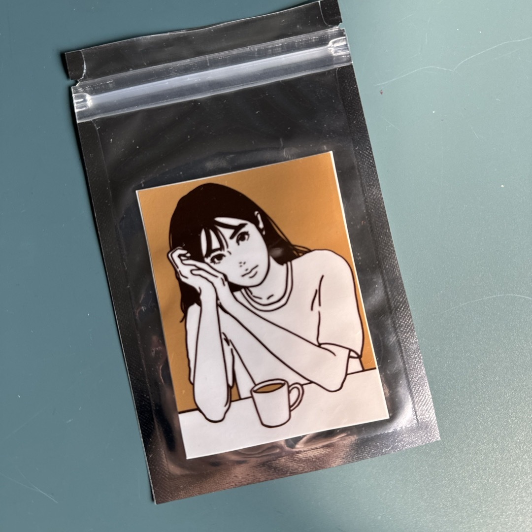KYNE cafe cassette 限定ノベルティ ステッカー エンタメ/ホビーのコレクション(ノベルティグッズ)の商品写真