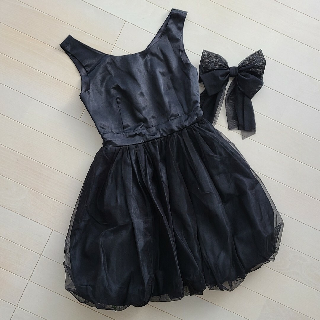美品!着脱可能リボン付きドレス(ブラック) レディースのフォーマル/ドレス(ミディアムドレス)の商品写真