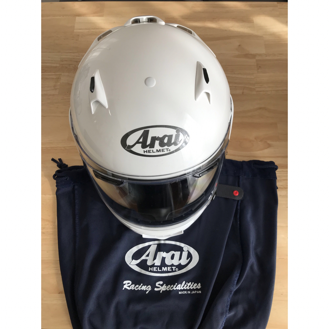 Arai(アライ)のArai QUANTUM-J  フルフェイス　ヘルメット57-58cm 自動車/バイクのバイク(ヘルメット/シールド)の商品写真