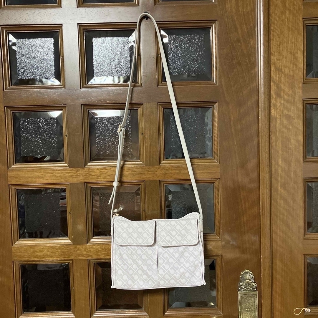 GHERARDINI(ゲラルディーニ)の美品　ゲラルディーニショルダーバック レディースのバッグ(ショルダーバッグ)の商品写真
