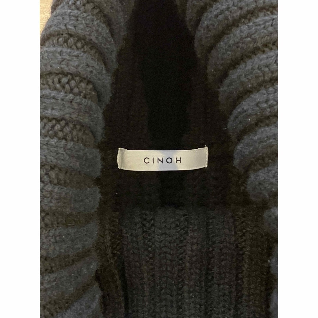 CINOH(チノ)のCINOH ボリュームタートルネックベスト レディースのトップス(ニット/セーター)の商品写真