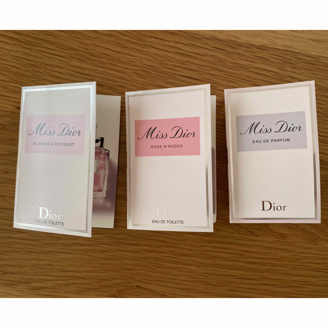 Dior(ディオール)のディオール　香水　サンプルセット コスメ/美容のキット/セット(サンプル/トライアルキット)の商品写真