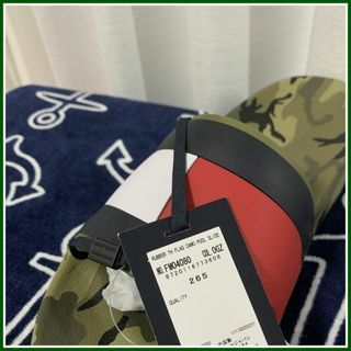 トミーヒルフィガー(TOMMY HILFIGER)のRUBBER TH FLAG CAMO POOL SLIDE 26.5cm(サンダル)