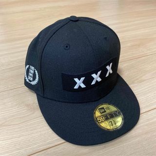 ゴッドセレクショントリプルエックス(GOD SELECTION XXX)のXXX × NEWERA CAP(キャップ)