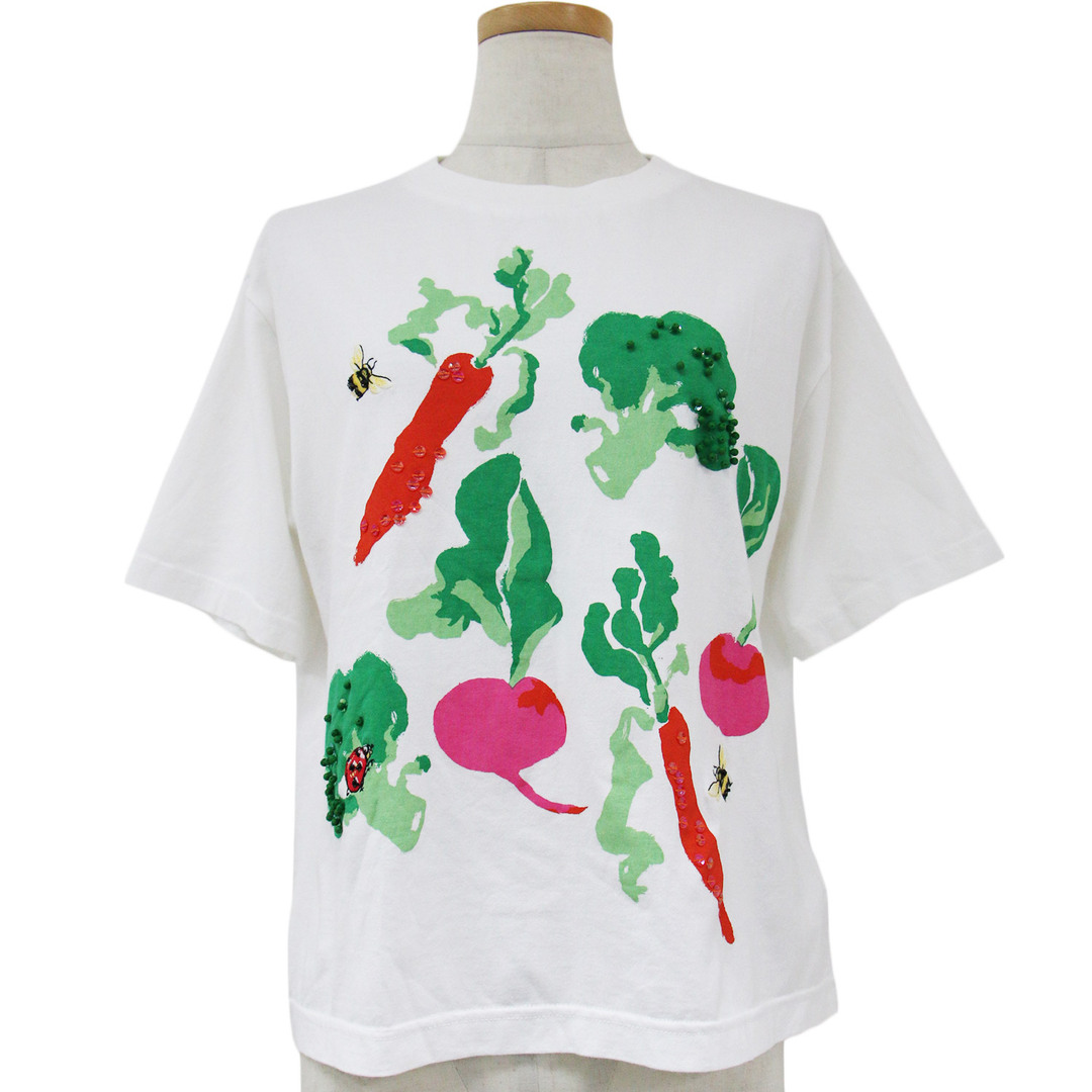 MUVEIL WORK(ミュベールワーク)のMUVEIL ミュベール × ピーターラビット Tシャツ カットソー ホワイト 白 38(M) トップス 半袖 刺繍 野菜 プリント ビーズ コットン 綿 日本製 ブランド コラボ【レディース】【中古】 レディースのトップス(Tシャツ(半袖/袖なし))の商品写真