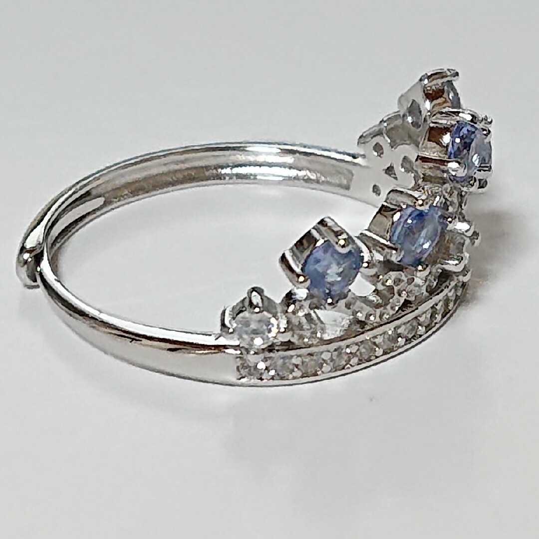 ティアラ リング ブルー サファイア  フリー レディースのアクセサリー(リング(指輪))の商品写真