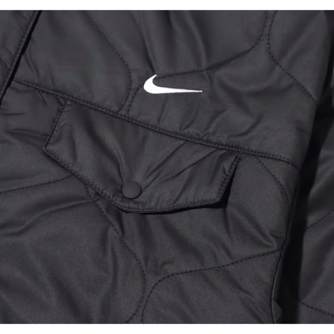 NIKE(ナイキ)のNIKE ウィメンズキルテッド トレンチ XL サイズ レディースのジャケット/アウター(その他)の商品写真