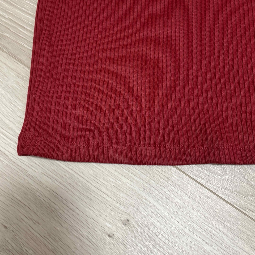 UNIQLO - UNIQLO リブハイネックT 長袖 新品の通販 by ちなちぽ UNIQLO - UNIQLO リブハイネックT 長袖 新品の通販 by ちなちぽ