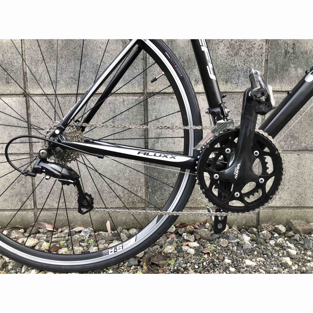 Giant(ジャイアント)の美品！GIANT DEFY3  18速　ロードバイク　CT500mm Mサイズ スポーツ/アウトドアの自転車(自転車本体)の商品写真