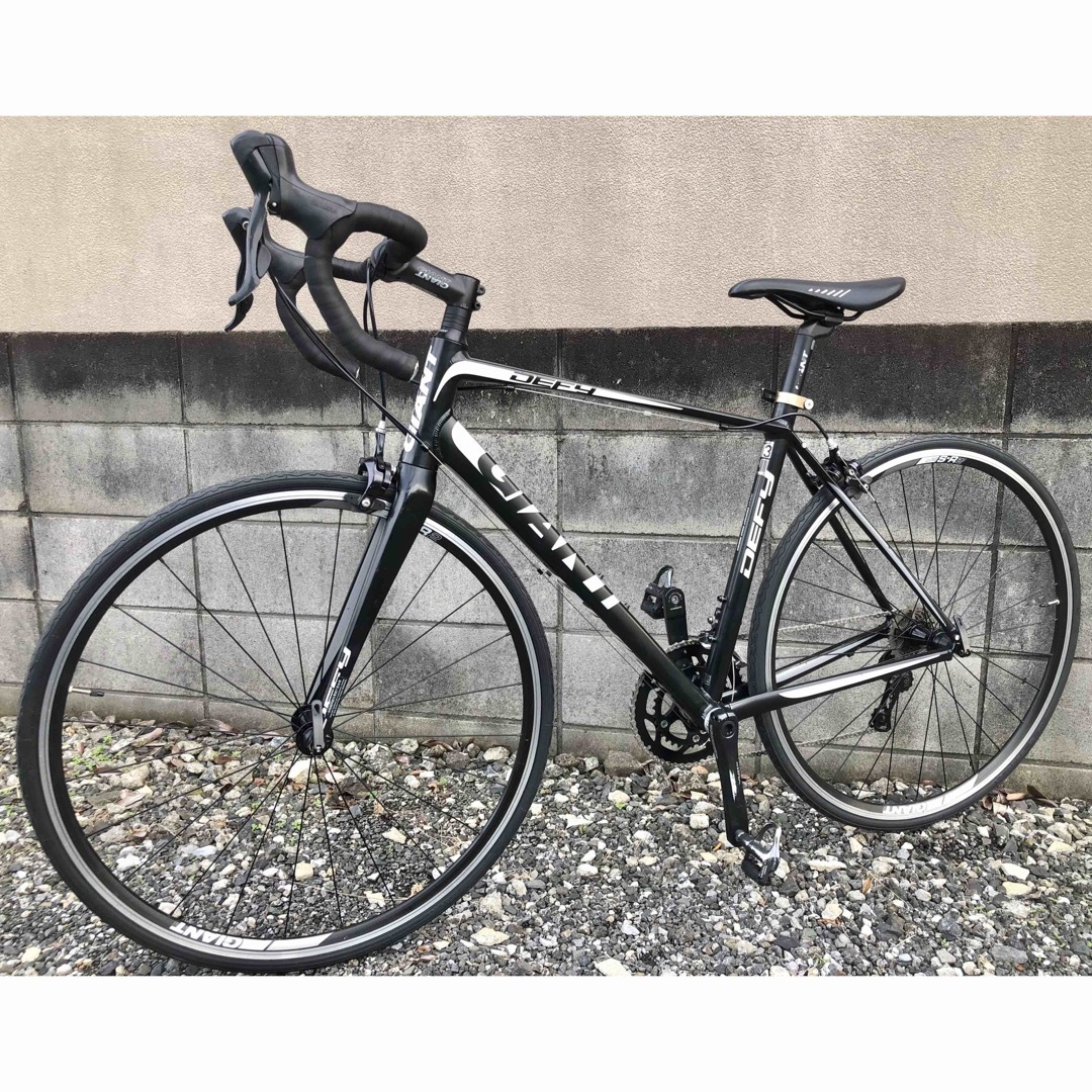 Giant(ジャイアント)の美品！GIANT DEFY3  18速　ロードバイク　CT500mm Mサイズ スポーツ/アウトドアの自転車(自転車本体)の商品写真