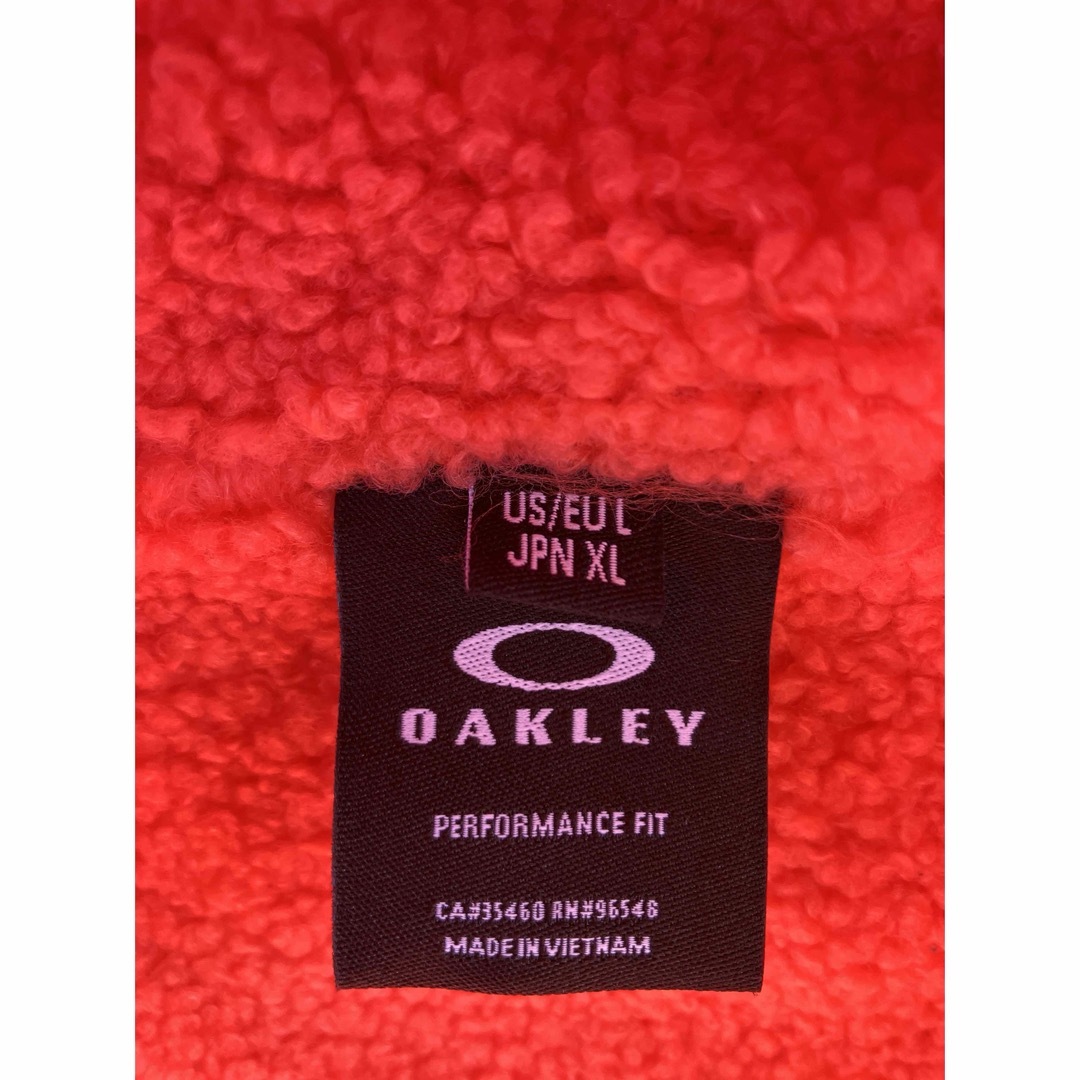 Oakley(オークリー)のOAKLEY オークリー ゴルフウェア ブルゾン 2WAY中綿ジャケット　 スポーツ/アウトドアのゴルフ(ウエア)の商品写真