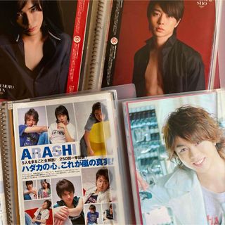 アラシ(嵐)の嵐　雑誌切り抜き　大量　14年分1243ページ　ミニポスター　新聞(アイドルグッズ)