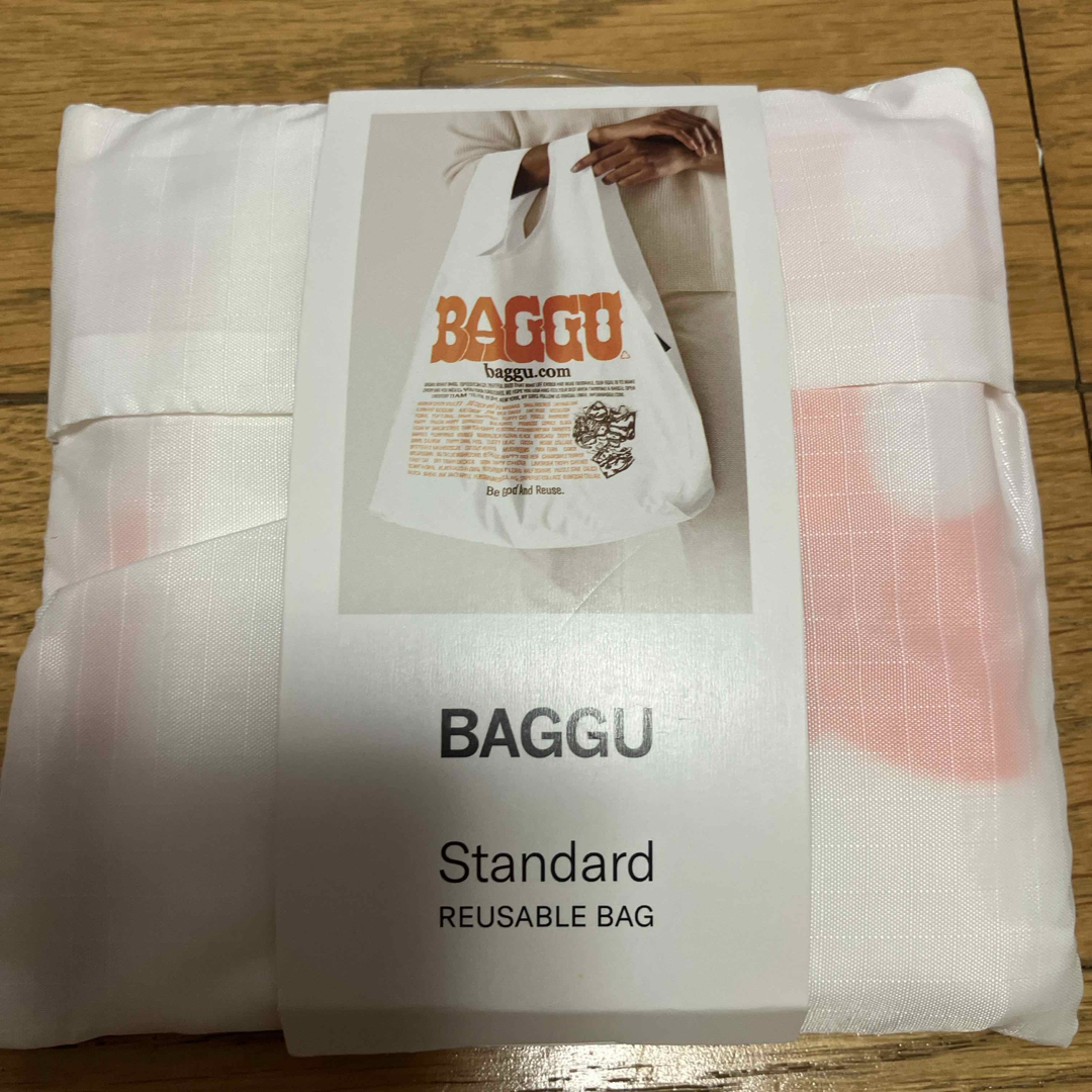 BAGGU(バグゥ)のBaggu スタンダードサイズ　NY限定 レディースのバッグ(エコバッグ)の商品写真