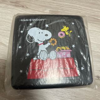 ピーナッツ(PEANUTS)のミスド　スヌーピー　お重箱　新品(弁当用品)