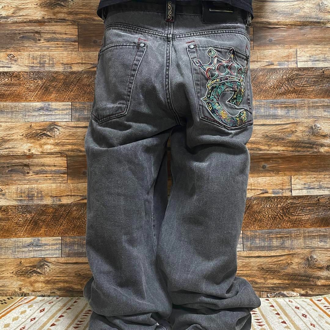 COOGI(クージー)のクージーブラックデニムジーンズ極太グレーw34刺繍黒ストリートb系オーバーサイズ メンズのパンツ(デニム/ジーンズ)の商品写真