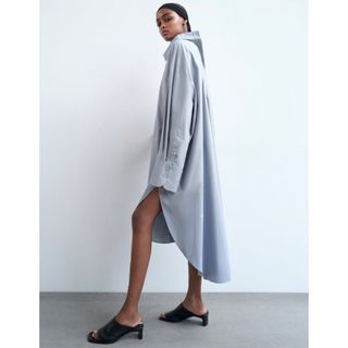 ザラ(ZARA)の新品☆ZARA ザラ アシンメトリー襟付きロング丈シャツ(シャツ/ブラウス(長袖/七分))