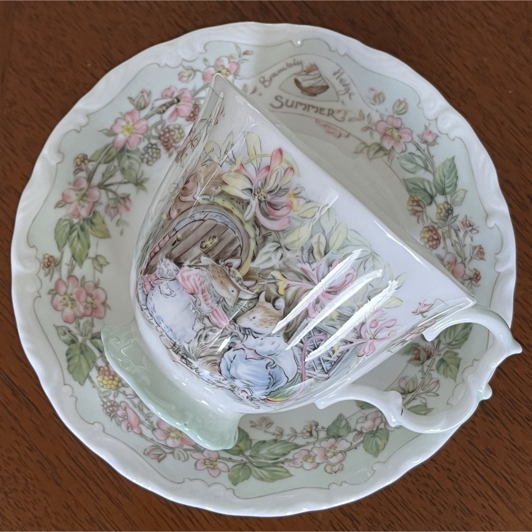 Royal Doulton - 【美品】ロイヤルドルトン☆ブランブリーヘッジ Royal Doulton - 【美品】ロイヤルドルトン☆ブランブリーヘッジ
