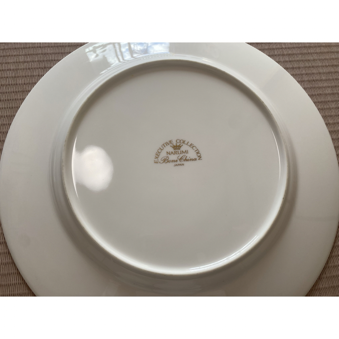 Noritake(ノリタケ)のNORITAKE NARUMI お皿 インテリア/住まい/日用品のキッチン/食器(食器)の商品写真