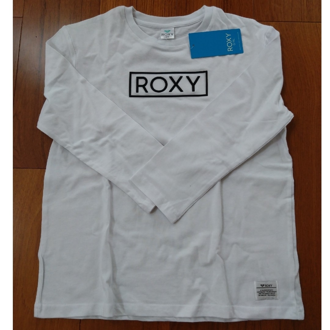 Roxy(ロキシー)の【ROXY】新品未使用！Girls ロンT 140 白 ホワイト 長袖 キッズ/ベビー/マタニティのキッズ服女の子用(90cm~)(Tシャツ/カットソー)の商品写真