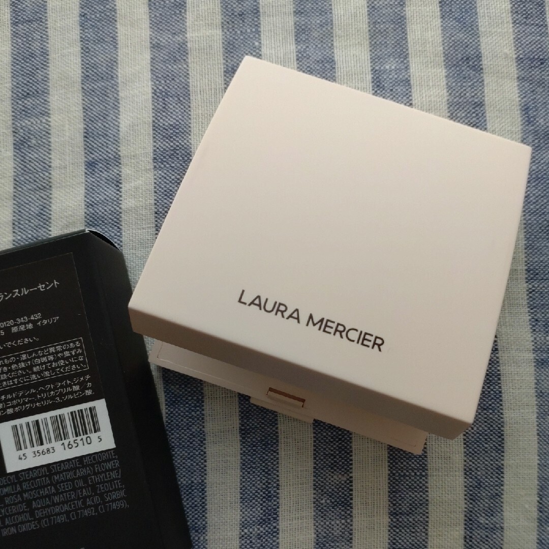 laura mercier(ローラメルシエ)のLAURA MERCIER リアル フローレス ルミナス パーフェクティング … コスメ/美容のベースメイク/化粧品(フェイスパウダー)の商品写真