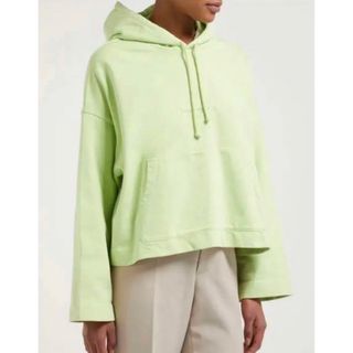 アクネストゥディオズ(Acne Studios)のAcne studiousアクネストゥディオズ クロップドパーカーエンボスロゴ(パーカー)